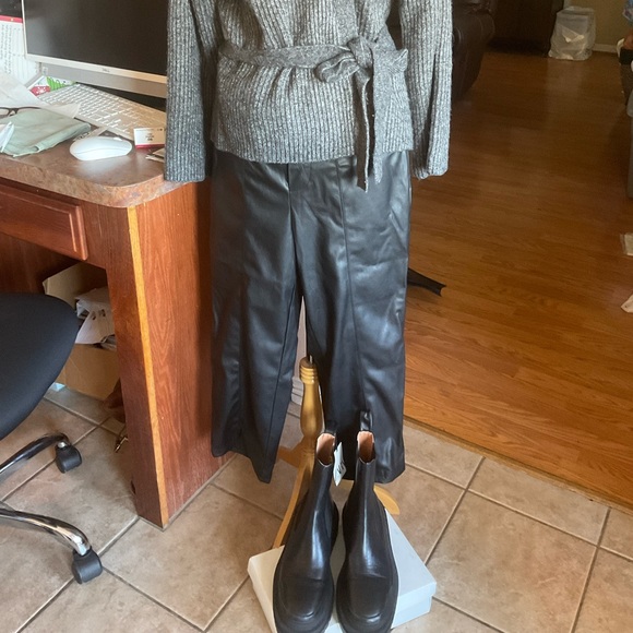 Guess Gray ES Kimono SLV Luiza Wrap Cardi Size S, NWT - Picture 3 of 16